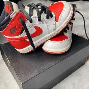 Jordan 1 Retro High OG 8c Toddler